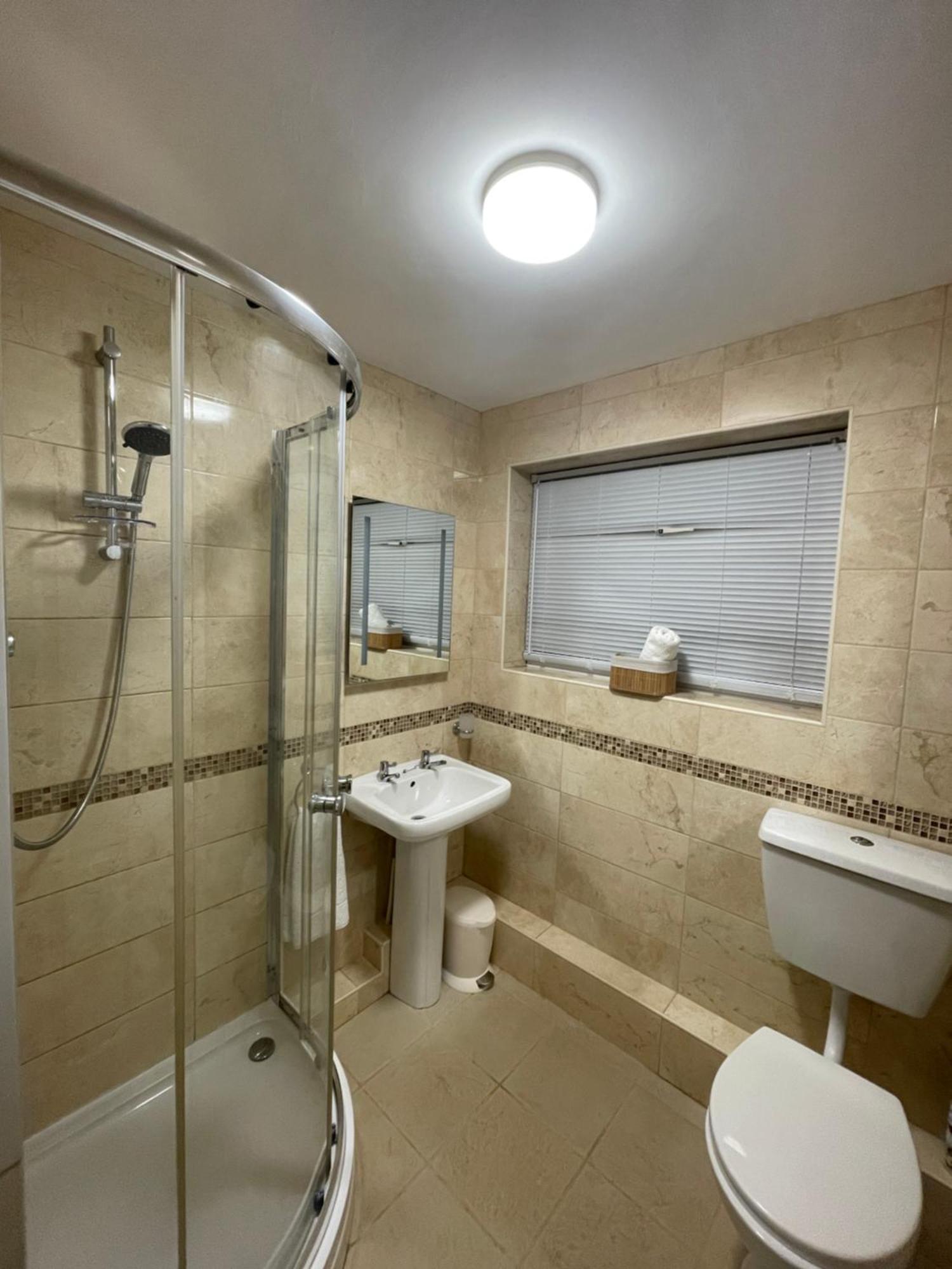 Look No Further Gorgeous Newly Renovated Contemporary Chalet Sandown Bay Holiday Centre Exteriér fotografie
